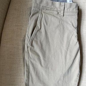 Men's 28' x 30" Amazon Essential Wrinkle Resistant Khaki Pants